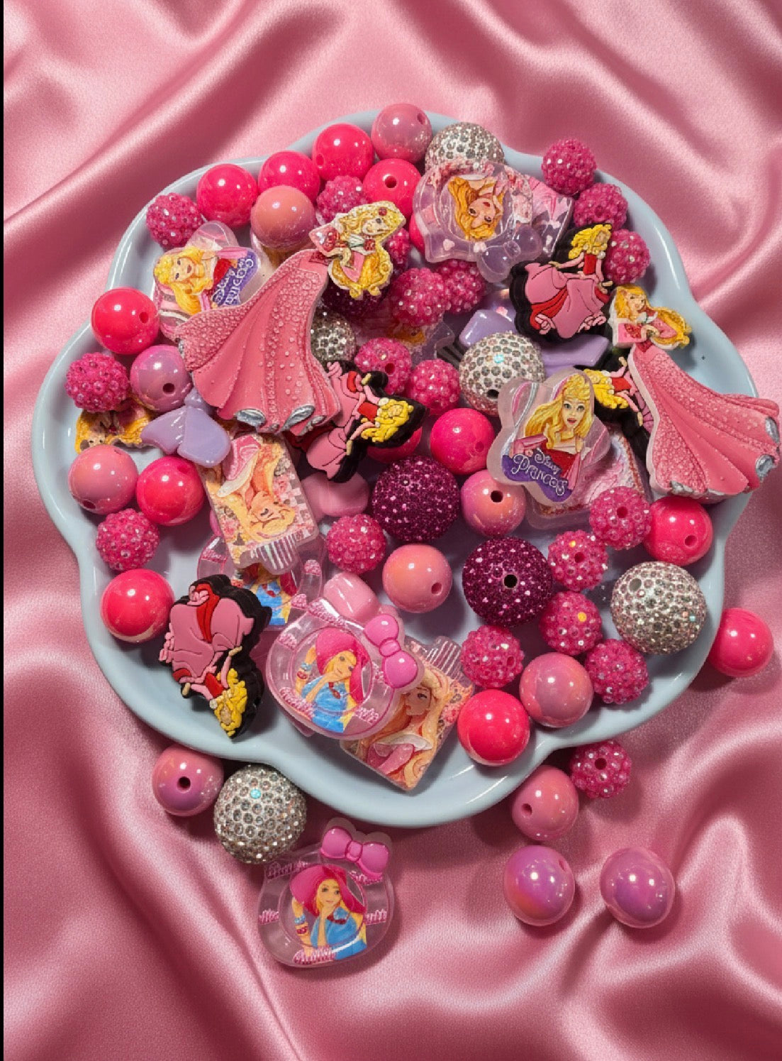 Character pink princess  acrylic mix