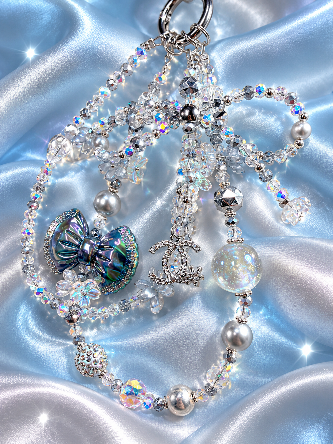 New - beaded glass & acrylic keychain-cc bow