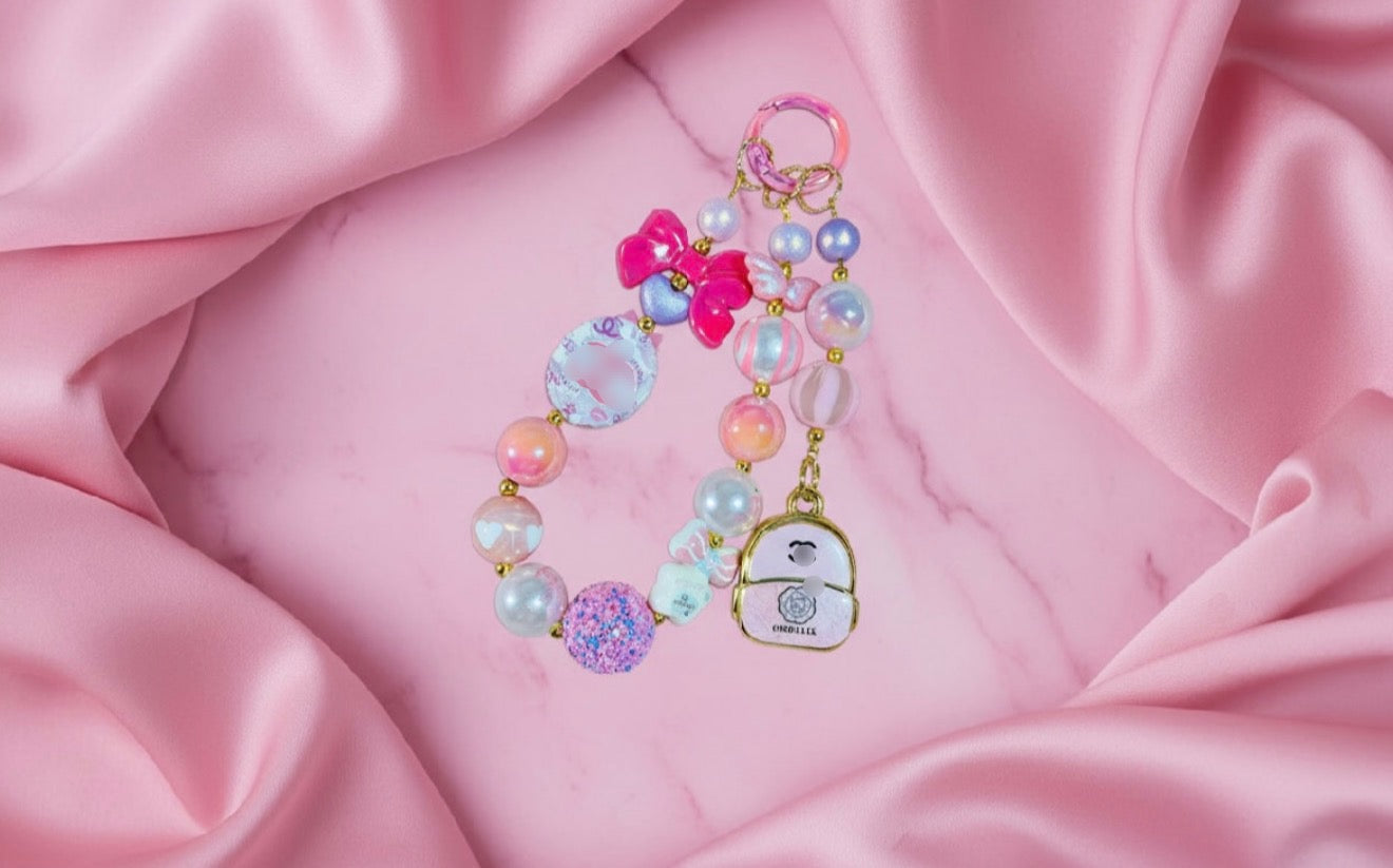 Acrylic bow & backpack design cc keychain