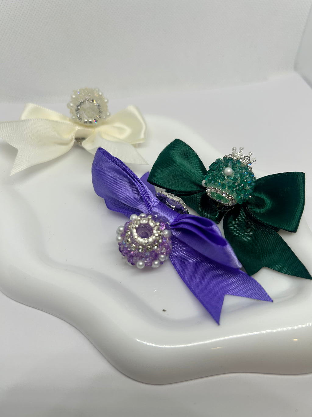 New-Satin Gem Bows